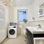 Gebirgsresort 303 *